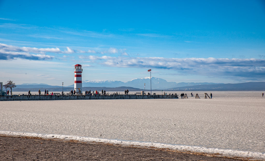 Neusiedler See
 Hero